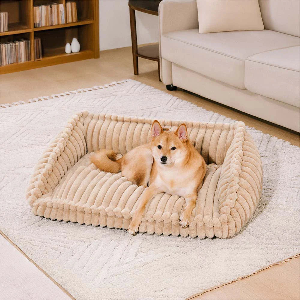 Sofa Orthopédique avec Rampe CozySlope pour Chien Senior | Fausse Fourrure, Antidérapant, Pattes Courtes