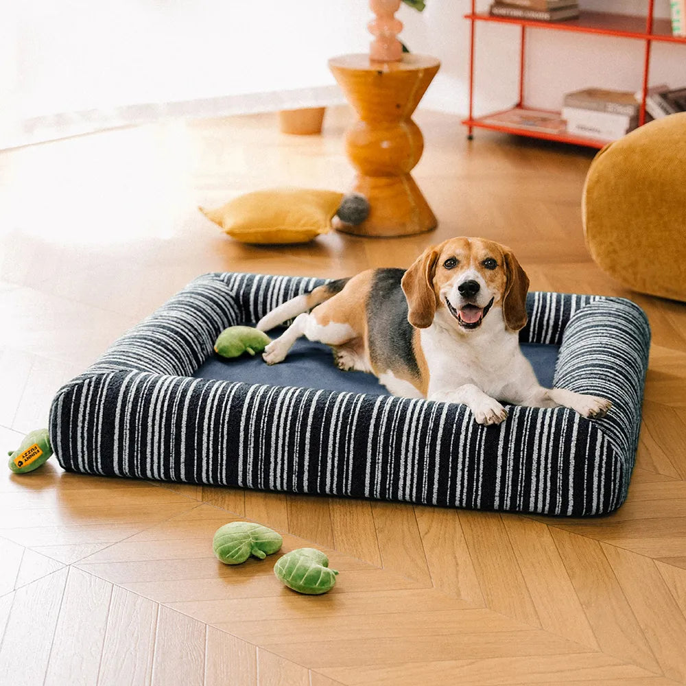 Lit Orthopédique Rayé Toutes Saisons pour Chien | Base Gaufrée, Rebords Bolster, Lavable, Antidérapant